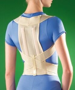 Orthopädischer Verband zur Osteochondrose der Brustregion